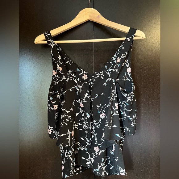 Dynamite black tank top with flowers, size S - Picture 3 of 3